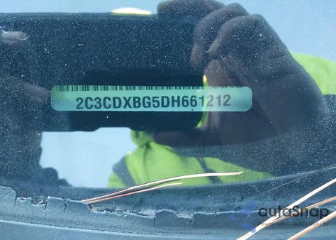 2013 Dodge Charger Se z USA, uszkodzony, nr VIN 2C3CDXBG5DH661212